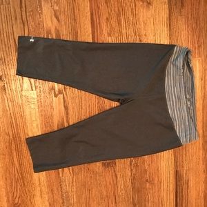 Under Armour crop leggings